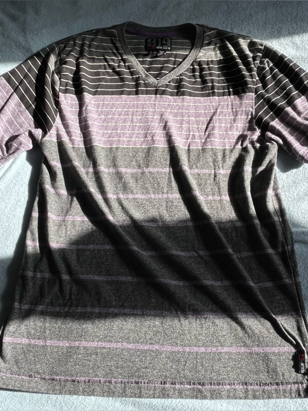 019 Zeronineteen Striped V-Neck Tee in Charcoal and Lavender Men’s Size L